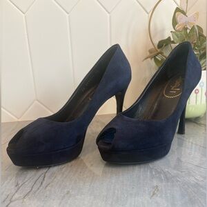 Yves Saint Laurent Dark Blue Peep Toe suede Heels size 39 (9)